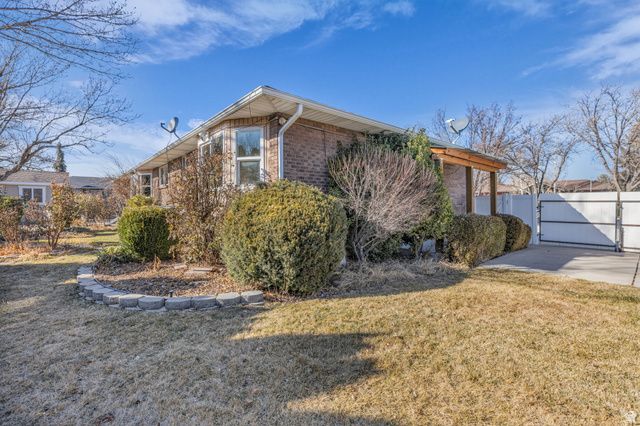 2321 W HARVEST LN, West Jordan, UT 84084