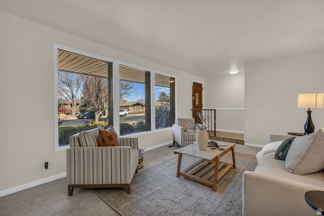 2321 W HARVEST LN, West Jordan, UT 84084