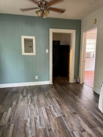 3545 Admiral Drive, North Charleston, SC 29405