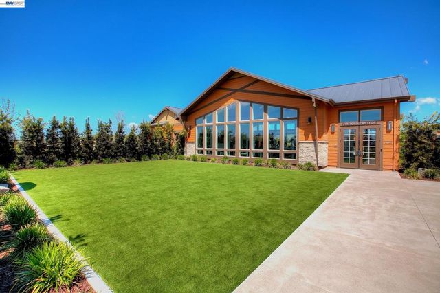 716 TRANQUILITY CIR 1, Livermore, CA 94551