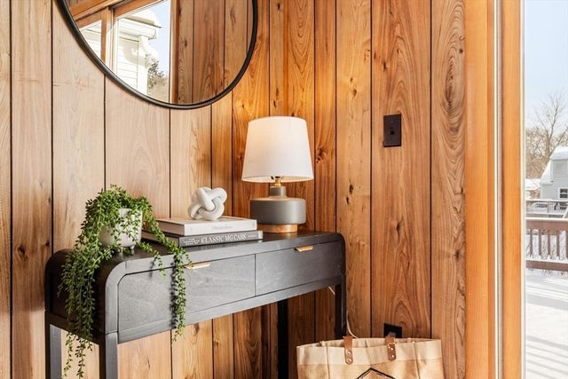 46 Pine Hill Rd, Ashland, MA 01721