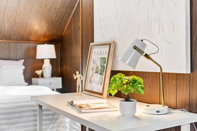 46 Pine Hill Rd, Ashland, MA 01721