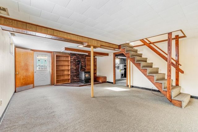 46 Pine Hill Rd, Ashland, MA 01721