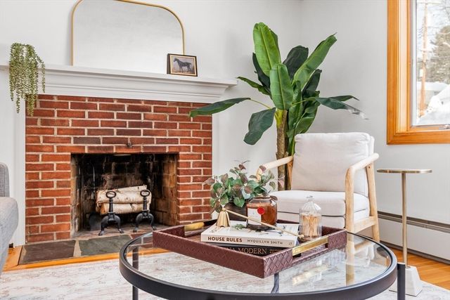 46 Pine Hill Rd, Ashland, MA 01721