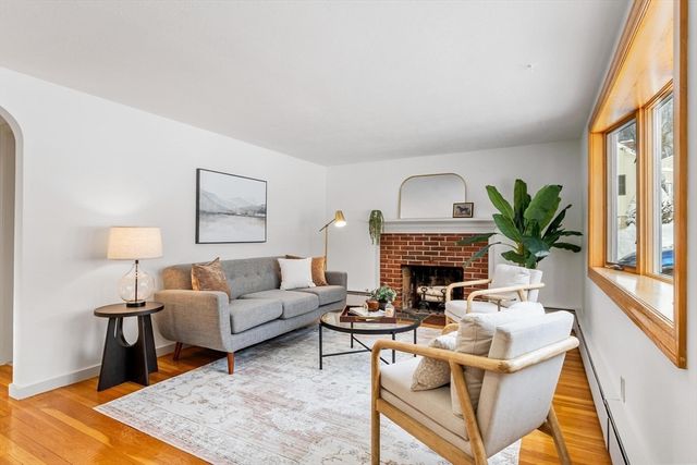 46 Pine Hill Rd, Ashland, MA 01721