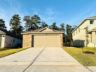 6059 Canyon Dawn Drive, Spring, TX 77373