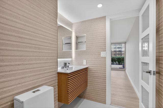 525 N Ocean Boulevard 422, Pompano Beach, FL 33062