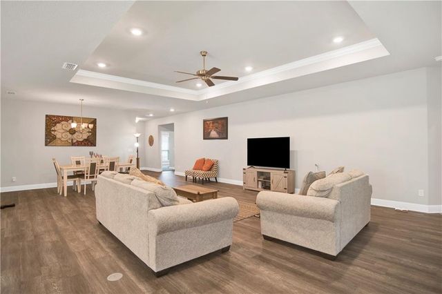 10551 Sand Dune Avenue, Mobile, AL 36695