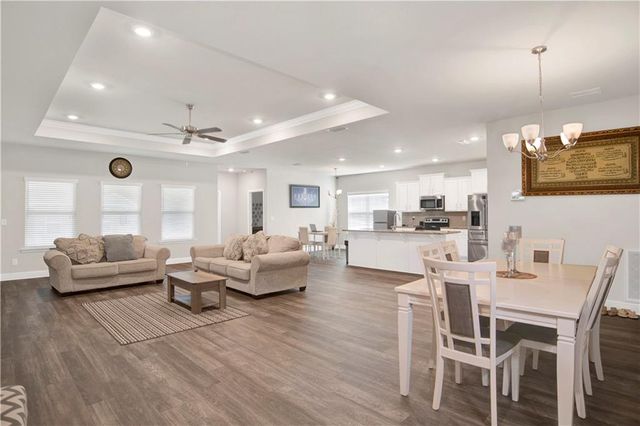 10551 Sand Dune Avenue, Mobile, AL 36695