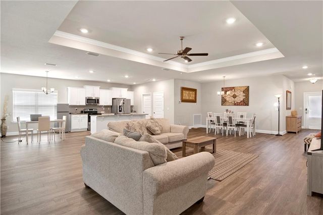 10551 Sand Dune Avenue, Mobile, AL 36695