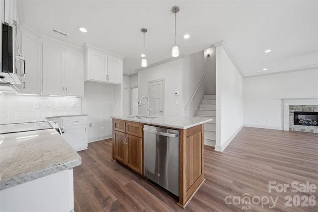 4957 Southview Drive, Hickory, NC 28602