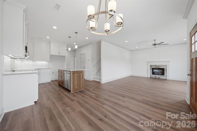 4957 Southview Drive, Hickory, NC 28602