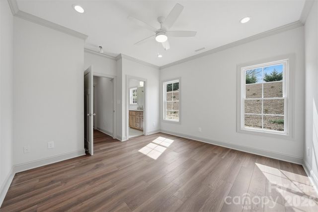 4957 Southview Drive, Hickory, NC 28602