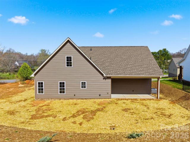 4957 Southview Drive, Hickory, NC 28602