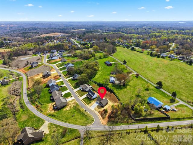 4957 Southview Drive, Hickory, NC 28602