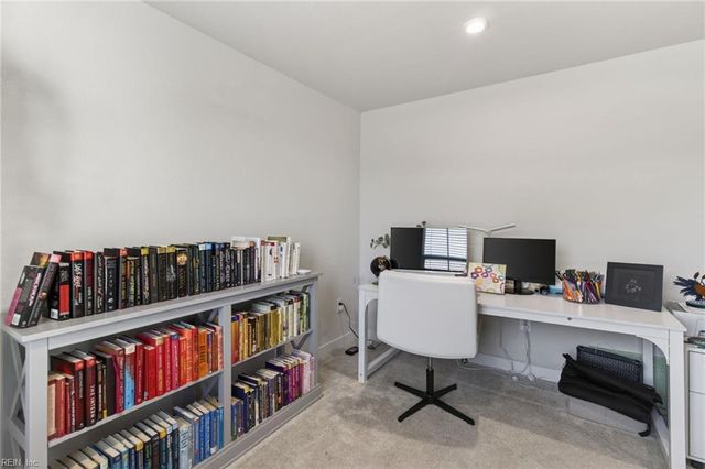 204 Lydia ST, Moyock, NC 27958