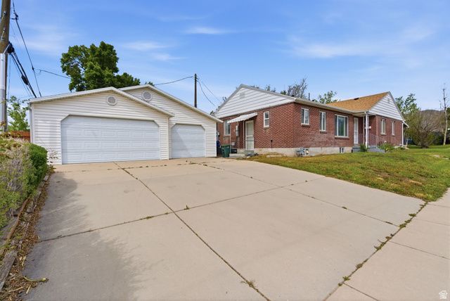 1645 E 2700 S, Salt Lake City, UT 84106
