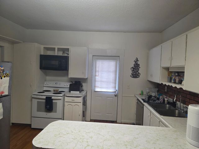 104 Summer Street, Claremont, NH 03743