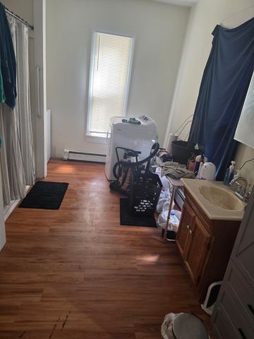 104 Summer Street, Claremont, NH 03743