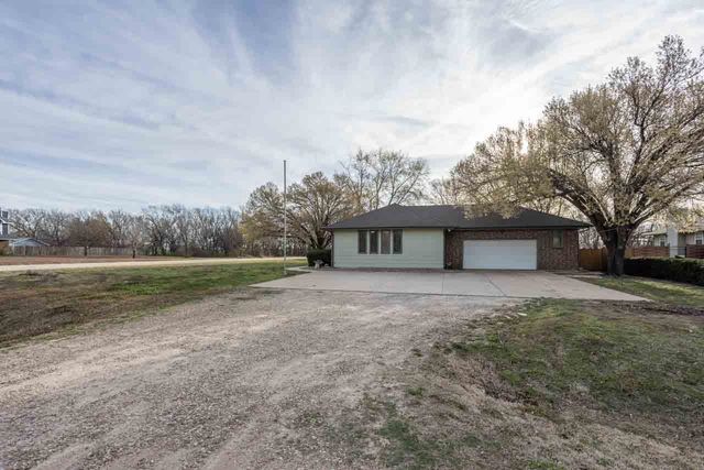 1515 E 82nd St S,, Haysville, KS 67060