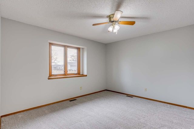 1515 E 82nd St S,, Haysville, KS 67060