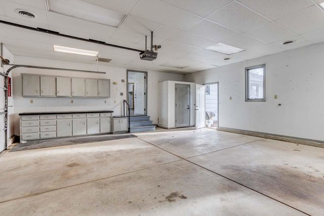 1515 E 82nd St S,, Haysville, KS 67060