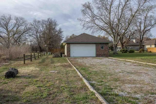 1515 E 82nd St S,, Haysville, KS 67060