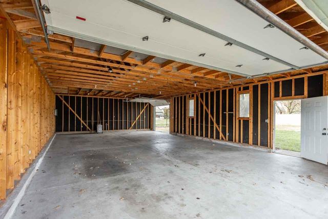 1515 E 82nd St S,, Haysville, KS 67060