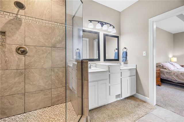 338 Headwaters Drive, Lawrence, KS 66049