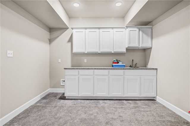 338 Headwaters Drive, Lawrence, KS 66049