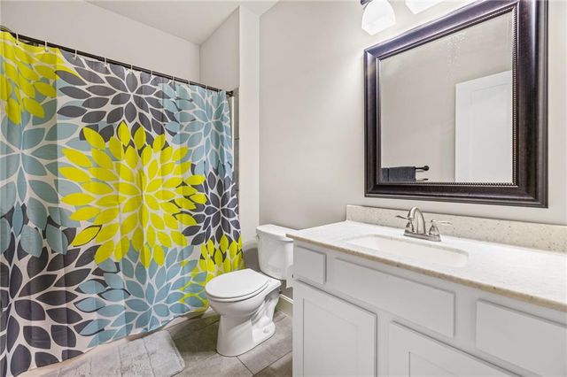 338 Headwaters Drive, Lawrence, KS 66049