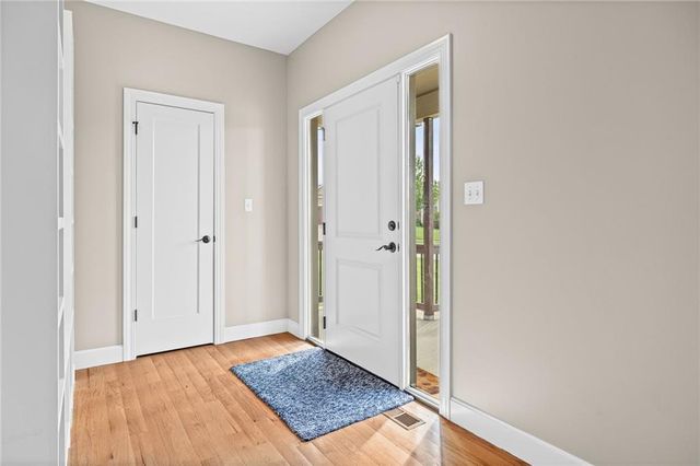 338 Headwaters Drive, Lawrence, KS 66049