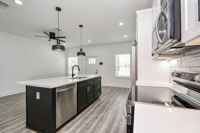 9734 Pelsey Street A, Houston, TX 77029