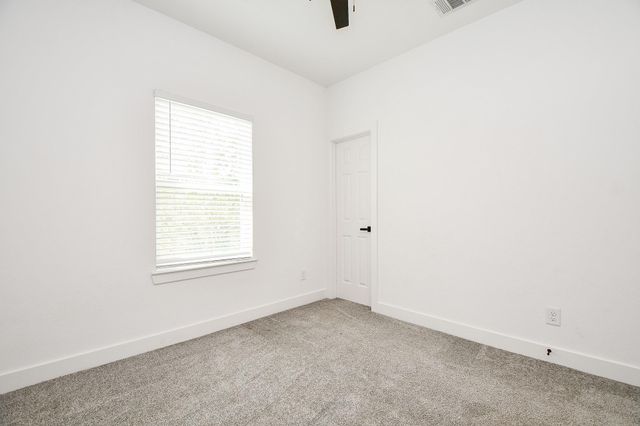 9734 Pelsey Street A, Houston, TX 77029