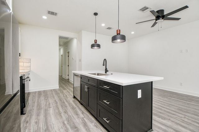 9734 Pelsey Street A, Houston, TX 77029