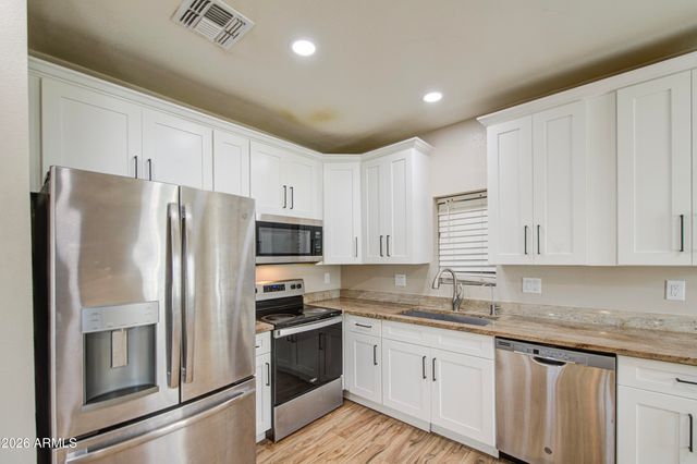 415 N 17TH Drive, Phoenix, AZ 85007