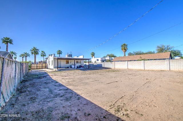 415 N 17TH Drive, Phoenix, AZ 85007