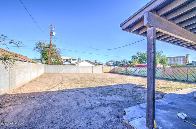 415 N 17TH Drive, Phoenix, AZ 85007