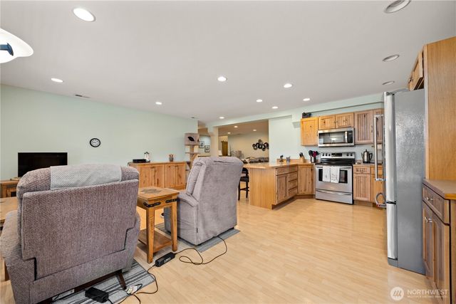 1813 Howard Flats Road, Chelan, WA 98816