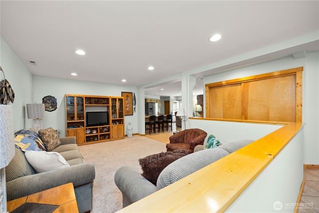 1813 Howard Flats Road, Chelan, WA 98816