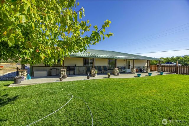 1813 Howard Flats Road, Chelan, WA 98816