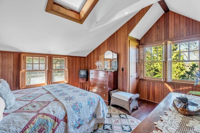 10450 New Suffolk Avenue, Cutchogue, NY 11935