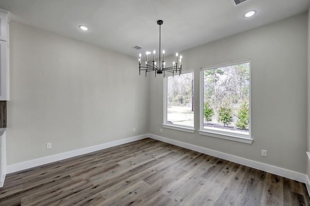 90 Wick Willow Road, Montgomery, TX 77356