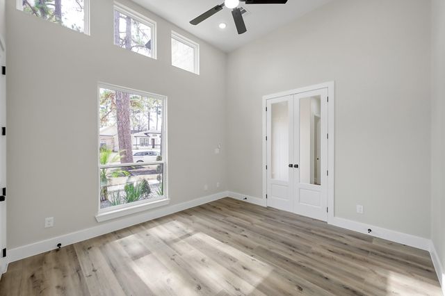 90 Wick Willow Road, Montgomery, TX 77356