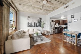 2205 Mckinney Street 412, Houston, TX 77003