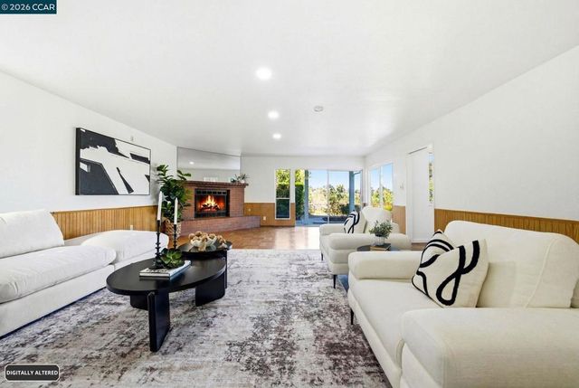 61 Sullivan Dr, Moraga, CA 94556