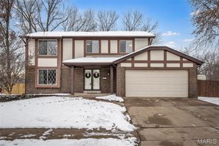 2471 Pheasant Run Drive, Maryland Heights, MO 63043