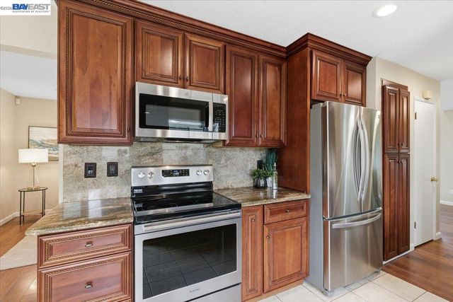 5410 Buckner Ter, Fremont, CA 94555