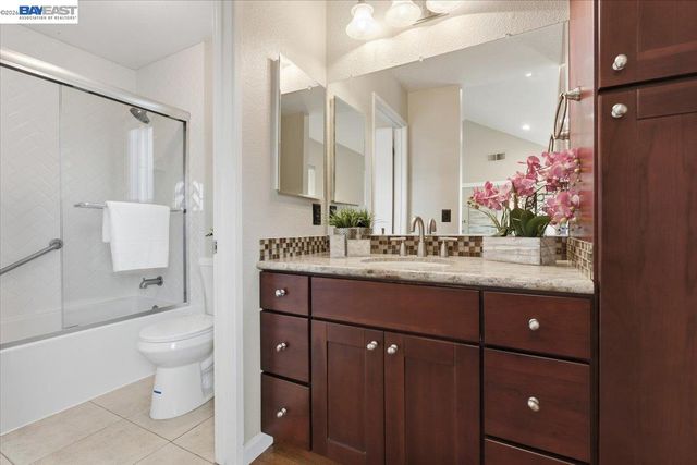 5410 Buckner Ter, Fremont, CA 94555