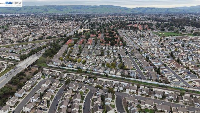 5410 Buckner Ter, Fremont, CA 94555